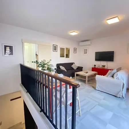 Duplex En Casco Historico, Terraza, Garaje, Wi-fi