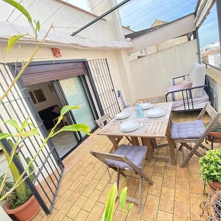 Duplex En Casco Historico, Terraza, Garaje, Wi-fi Apartment